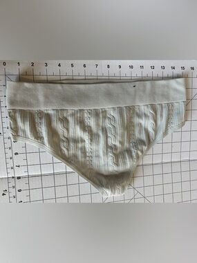 Torrid Women’s Cable-Knit Thong in Light Gray